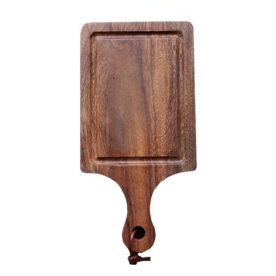 China Sustainable Wholesale Wooden Cutting Board Pizza Baking Dish With Handle for sale