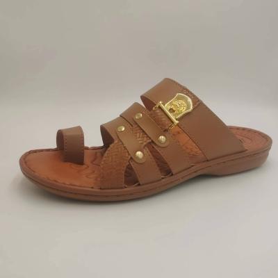 China Breathable Arabic Slippers Mens Chappals Saudi Arab Sandals PU And Handmade Comfortable Slippers For Men for sale