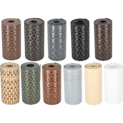 중국 Metal Type Pe Rattan Vinyl Fence Strips For Easy To Install Garden Fence 판매용