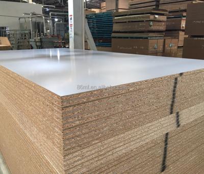 China OPPEIN/EGGER Moisture-proof Color Design Melamine Particle Paper Laminated Board for sale