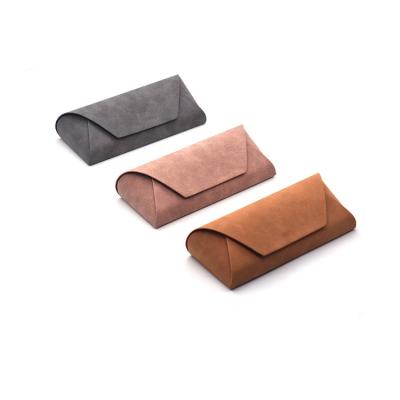 China Maofar OEM Handmade Leather Cool Portable Magnetic Sunglasses Eyewear Case for sale