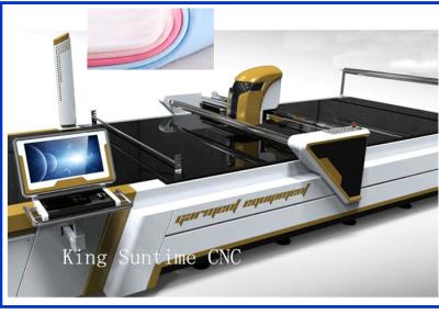 China 25kw Heavy Duty Die Cutting Machine , Pattern Color Display CNC Towel Cutting Machine for sale