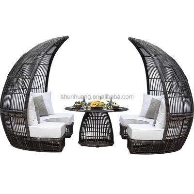 China Wholesale Outdoor Seaside Eco-friendly Bed Sleeping Beach Wicker Wicker Bed for sale