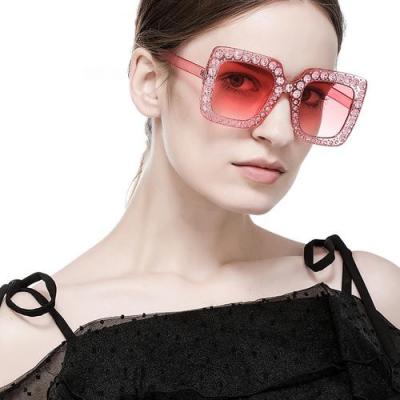 China Fashion Sunglasses Fit Oversized Rhinestone Diamond Bling Bling Glasses Sunglasses for sale