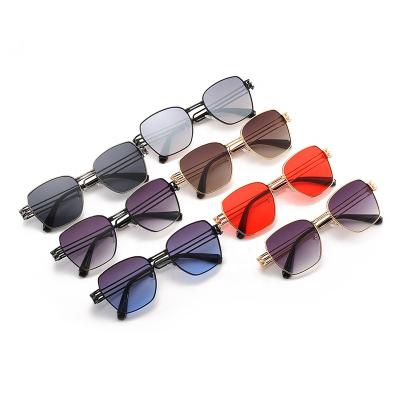 China Premium Fashion Sunglasses Metal Frame Shade UV400 Sun Glasses With Comfortable Nose Pad for sale