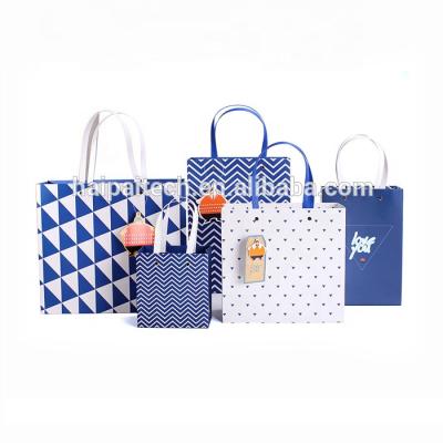 China Recyclable Shopping Tote Bags For OEM Clothes Kraft Tissue Bags Packaging Paper for sale