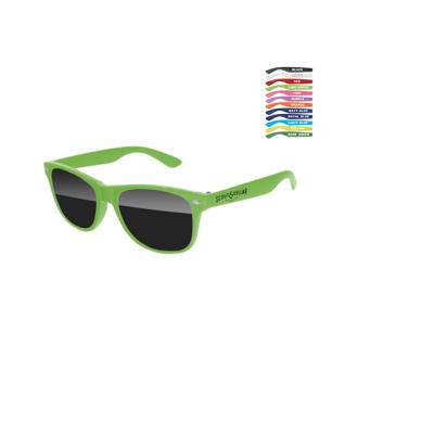 China Fashion Sun Glasses Holiday Beach Fashion Promotional Colorful Plastic Custom Logo Cheap Sunglasses for sale