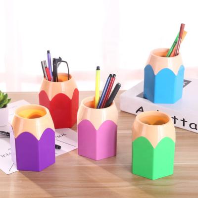 China Plastic Pen Holder Pencil Shaped Cute Desk Organizer Stand Container Pencil Pen Holder Kids Desk Accessories for sale