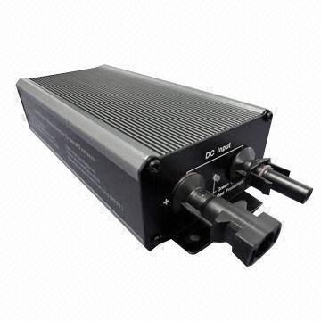 China Solarenergiemikroinverter, 230W, hohe Leistungsfähigkeit, Energiedichte und Zuverlässigkeit zu verkaufen