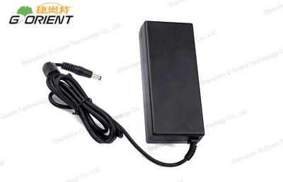 Chine adaptateur universel de puissance de l'alimentation d'énergie de commutateur de 19V 3.4A AC/DC pour le carnet à vendre