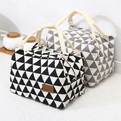 China Small Insulated Lunch High Quality Thermal Jute Foil Lining Lunch Food Cooler Bag for sale