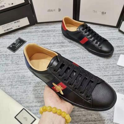 China Fashion Trend Women Bee Shoes Low Cut Woemn RED GREEN STRIPE Brand Casual Sneakers Bee Embroidered Luxury Designer Shoes for sale