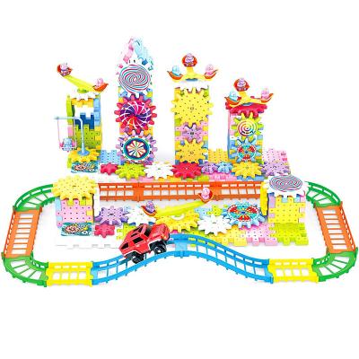 China Construction Toy Cute Stone 203 Pcs Gear Toy Set Kids Building Blocks Construction Toys with Motorized Gears, Track and Spinning Car, Playground for sale