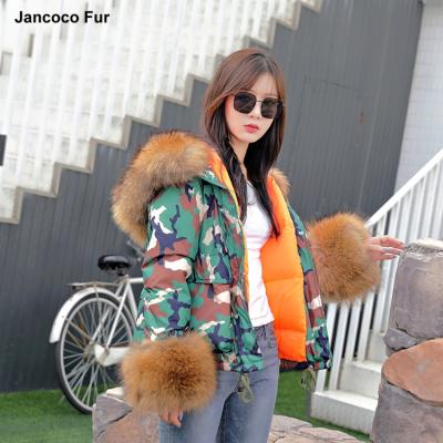 China Wholesale Anti-Shrink Winter Warm Jackets Parka Camouflage Real Fur Hooded Down Coats S7900 for sale