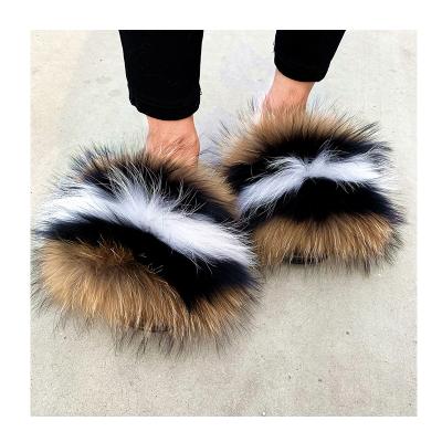 China Fashion Trend Sale Raccoon Fur Slides S6020 Real Fur Women Sandals Warm Genuine Fur Hairy Slippers S6020 for sale