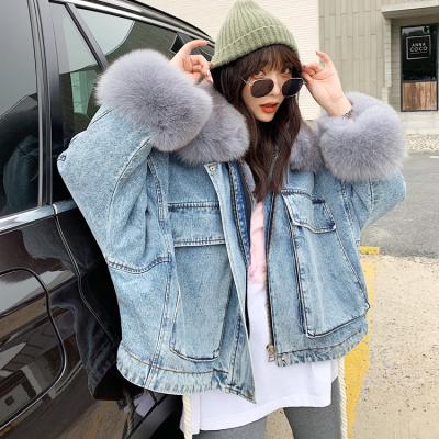 China New Arrival 2021 Anti-Shrink Down Jacket Women's Fur Parka Denim Jackets With Fur Winter Real Fur Coats S7865 for sale