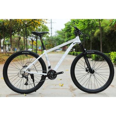 China SAVA koolstofvezel fiets 29/27.5 inch CE-certificaat 27 snelheden hard frame mountainbike Te koop