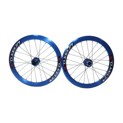 China 451 Freno de disco de aleación de aluminio Ruedas de bicicleta Rueda de bicicleta Clincher 24-30h Agujero de rayos en venta