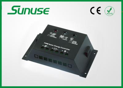 China 10 Volt PWM Amperes 12 Sonnenkollektor-Vorwurfs-Prüfer mit USB-Port zu verkaufen