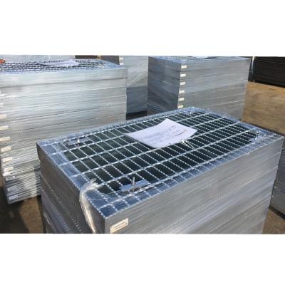 China Galvanized Steel Grating Creek Drainage Trench 32*5mm Ditch for sale