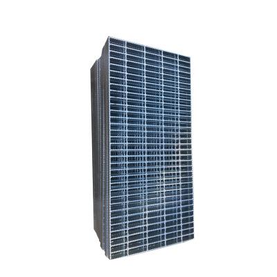 China HDG Terrestrial Steel Grid Walkway Embattled Steel Liza Unity 30*5mm Grating Price for sale