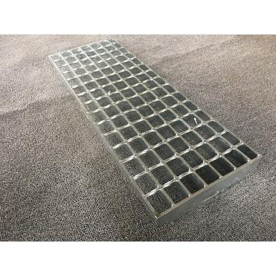 China Industrial Outdoor Non Slip Stair Treads Price for sale