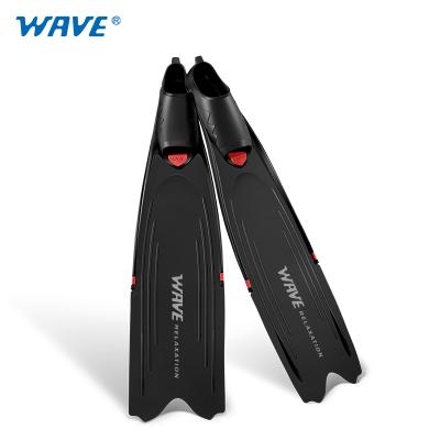 China TPR newly designed long professional deep waterless diving fins for sale