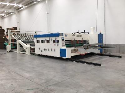 China Máquina de fabricación Flexo de la caja de cartón acanalado que imprime la máquina que ranura en venta