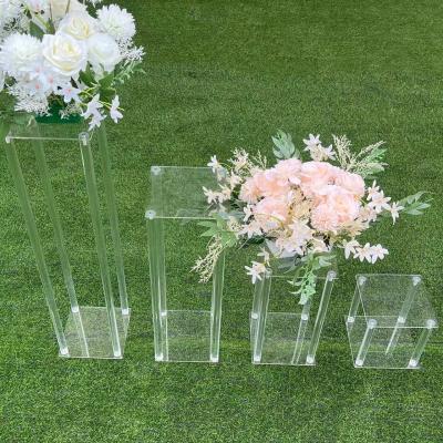 China Clear Square Flower Stand Table Durable Hot Selling Acrylic Outdoor Wedding Centerpiece For Wedding Party Decoration for sale