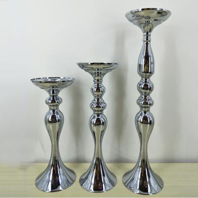 China European Factory Wholesale High Quality Gold Silver Metal Candlestick Holders Artificial Flower Table Centerpiece For Wedding for sale