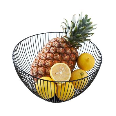 China New Design Sustainable Fruit Metal Basket Kitchen Organizer Mesh Bowl Basket for sale