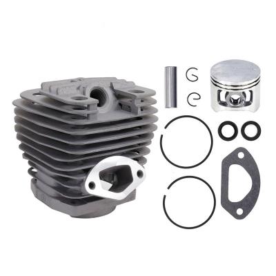 China 2-Stroke 5200 5800 Chainsaw Parts Cylinder & Piston Pin Ring Kit for sale