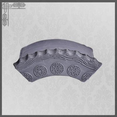 Chine Tuiles de toiture naturelles de Grey Traditional Clay Edge Tile de style classique de jardin de conception de villa de la Chine à vendre