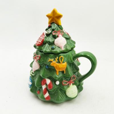 Cina Tazza verde albero di Natale dolce ceramica tazza di Natale con coperchio per i regali Decorazione domestica in vendita