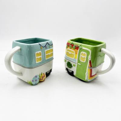 China Natal estilo 3D de desenho animado de ônibus forma de taça lindo presente cerâmica caneca de café à venda