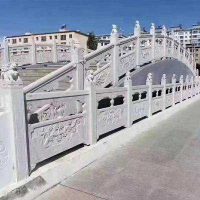 China Glatter Marmorsteinskulptur-Baluster-handgemachte schnitzende Geländer-chinesische Stein-Brücke zu verkaufen