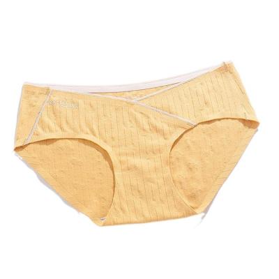 China Cotton Lady Low Waist Seamless Panties Pregnant Women Breathable Maternity Underwear for sale