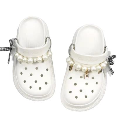 China Wholesale Popular Factory Hole Shoe Accessories Shoe Buckle Shoe Flower Carlo Chi Pearl Chain CROC Decorative Buckle for sale