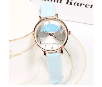 China 2021 New Fashion Water Resistant Casual Simple Design Watches Women Quartz Dial Ladies Leather Wrist Watch for sale