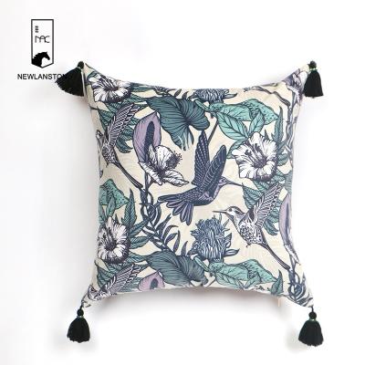 China New PORTABLE 45*45 Square Living Room Decoration Pillow Case Sofa Cushion Cover Tile Decor Pillow Case With Tassels for sale