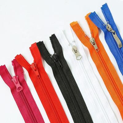 China YIBAN Logo Auto Lock Custom Colored 5 Strip Polyester Zipper Zipper Zippers Nylon Zippers For Bags Pants for sale