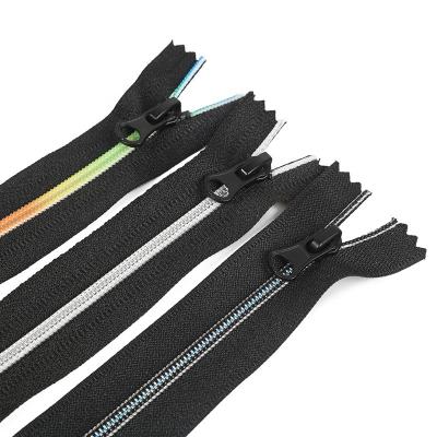 China Auto Lock Zipper #5 High Quality Black Nylon For Bag Cremallera Heavy Duty Long Chain Zippers By The Yard for sale