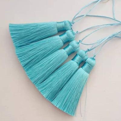 China Sjzmm 2022Wholesale 7cm Wholesale Cell Phone Gifts Tassel For Festival for sale