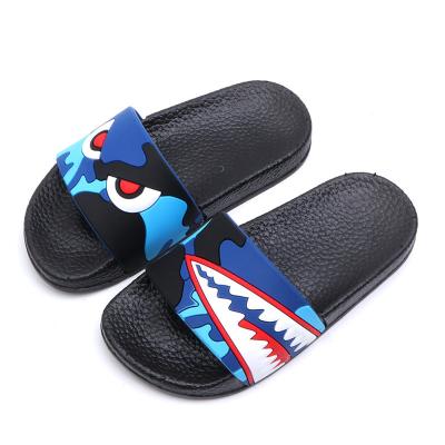 China CLS9005 Flat Kids Sandals Cartoon Shark Slippers Boys Summer Non-Slip Flat Beach Shoes Slipper Girls Swimming Bathroom Flip Flop for sale