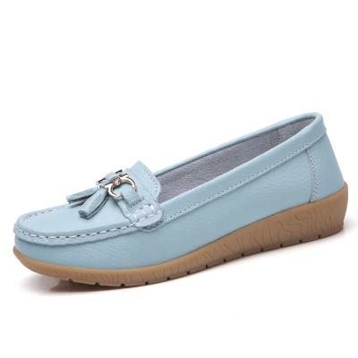 China Size 35-44 Comfortable Women's Loafers Shoes Loafers Multicolor Wholesale Anti-slippery From Xiamen Large Shoes Supplier for sale