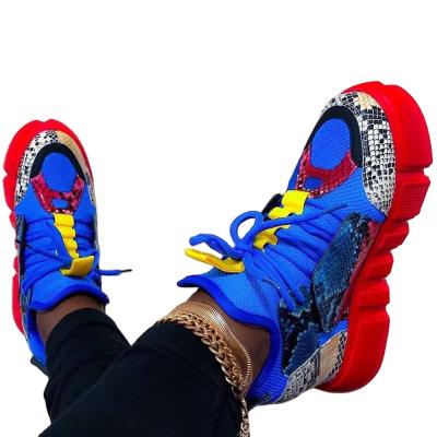 China Breathable Bottom 6W0029 Red Yellow Blue Sole Amazon Lady Model Sports Shoes New Snake Girls Sneaker Fashion Woman Shoes for sale