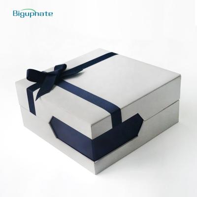 China Custom Unique Design Recyclable High Quality Luxury Cosmetic Perfume Craft Paper Packaging Gift Box for sale