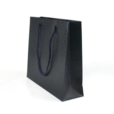 China Recyclable High Quality OEM Accepted Luxury Paper Gift Bags With Nylon Handles for sale