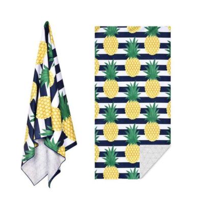 China RTS summer free beach towel pineapple toalla de playa microfiber sand QUICK DRY towel for sale