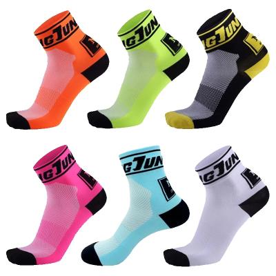 China 2021 New Breathable Cycling Socks Men's Sports Outdoor Shoes Molding For Road Bike Socks Running Men's Socks Sports Wear for sale